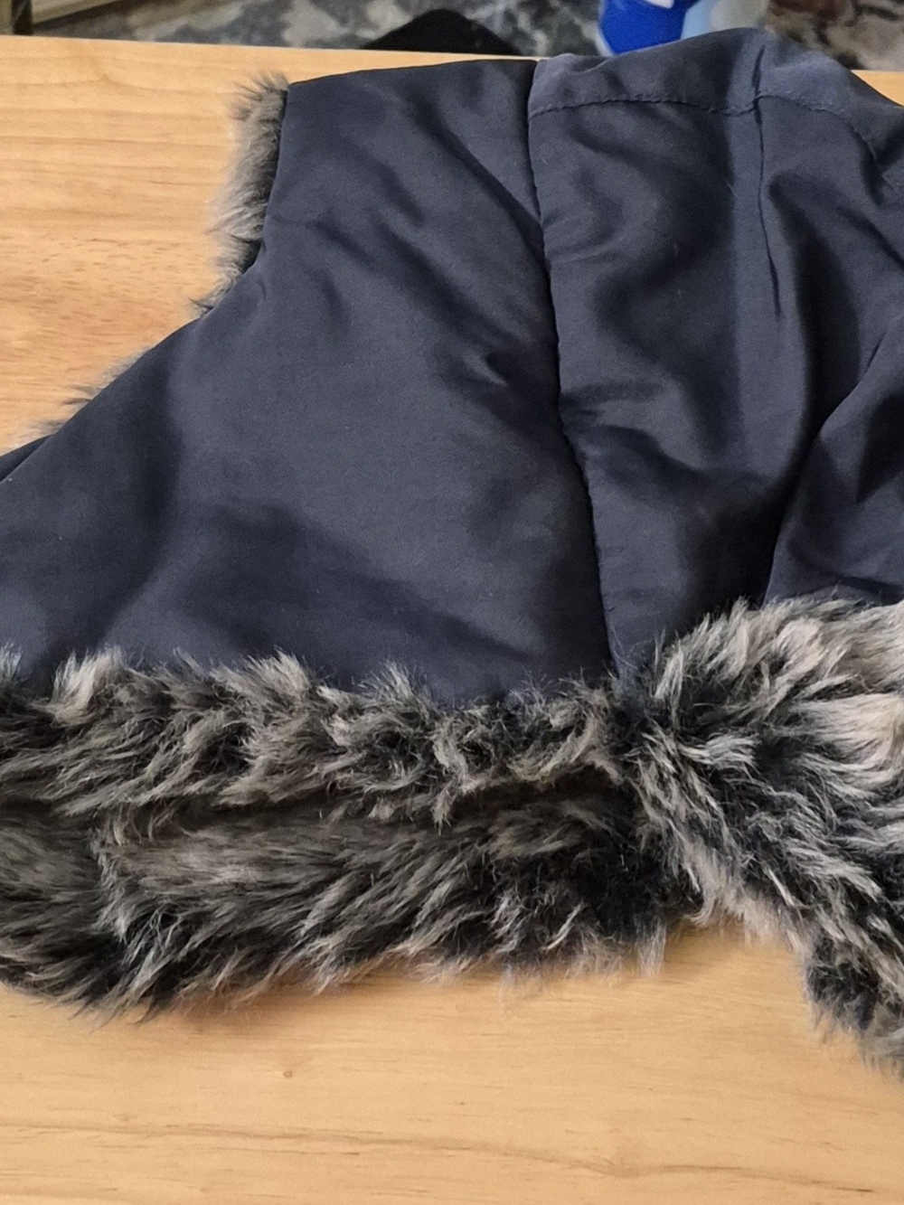 Levi Strauss & Co. Faux Fur Trapper Hat in Black & dark Blue Used Good